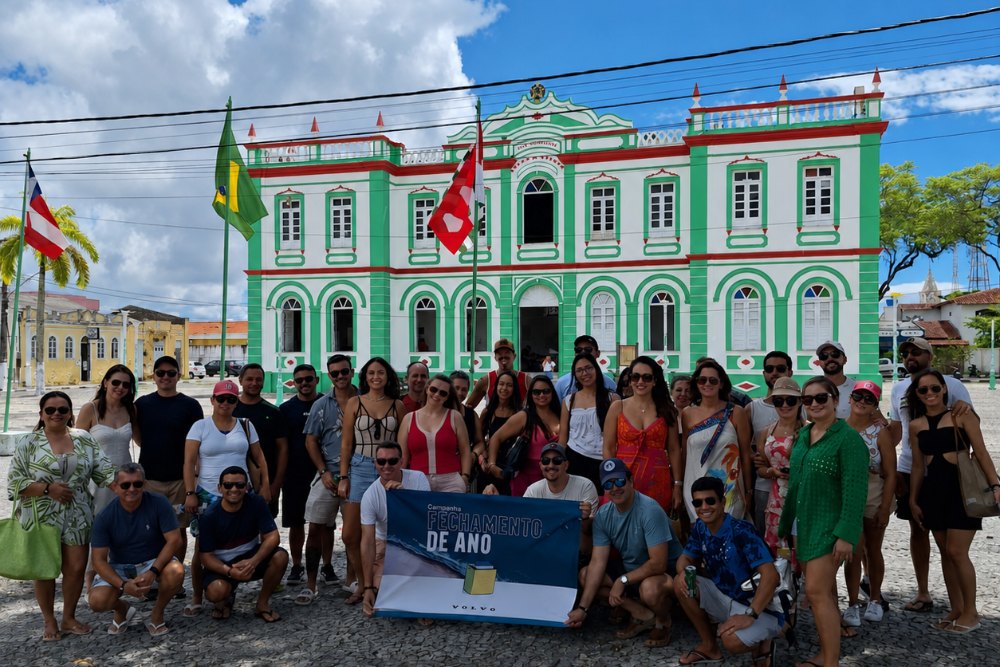 Grupo corporativo atendido pela EVC Turismo em Canavieiras